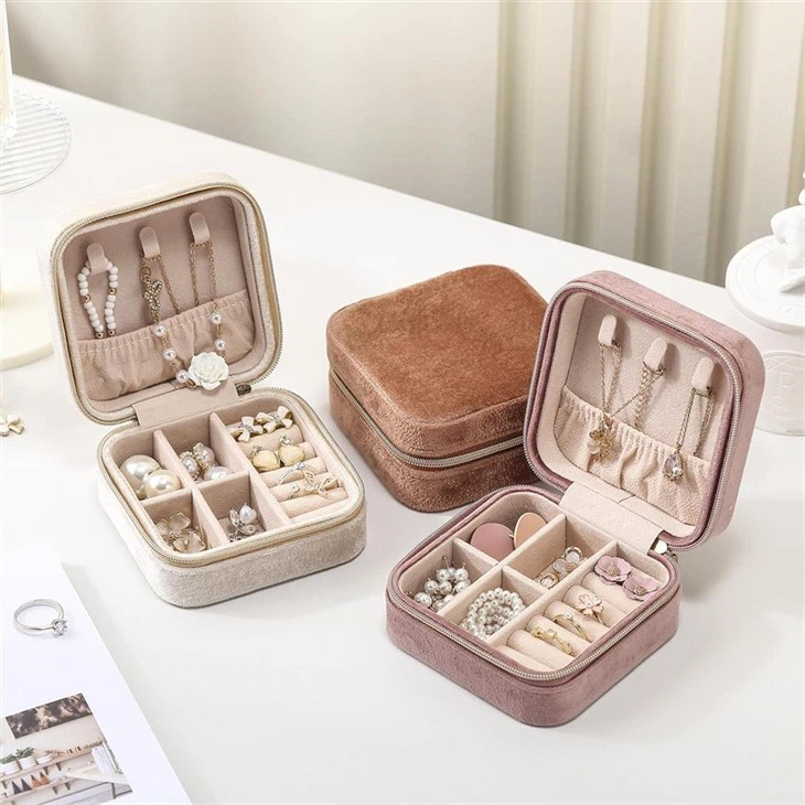 pink jewelry box